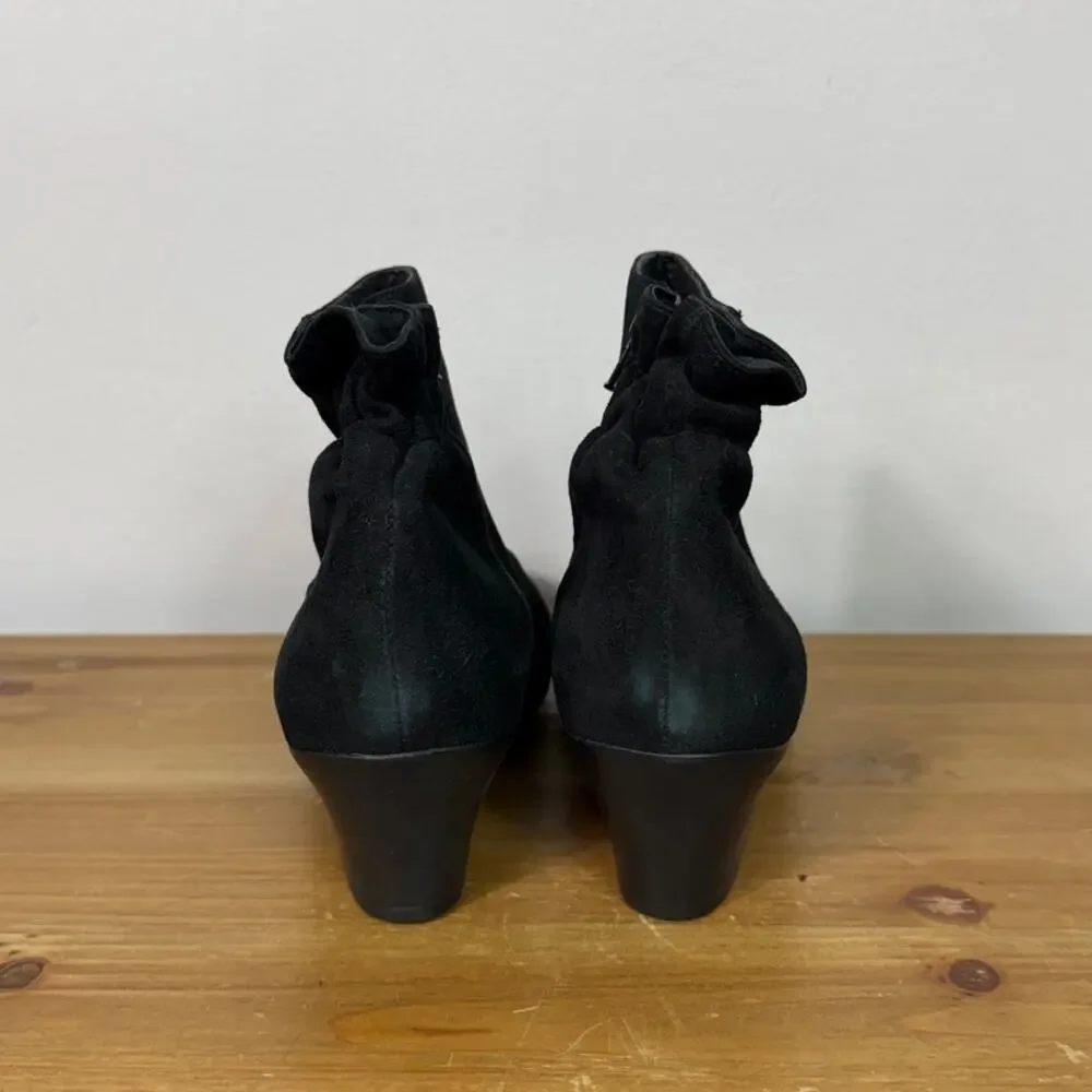 Munro Alfie Bootie in Black Suede Women's Size 10